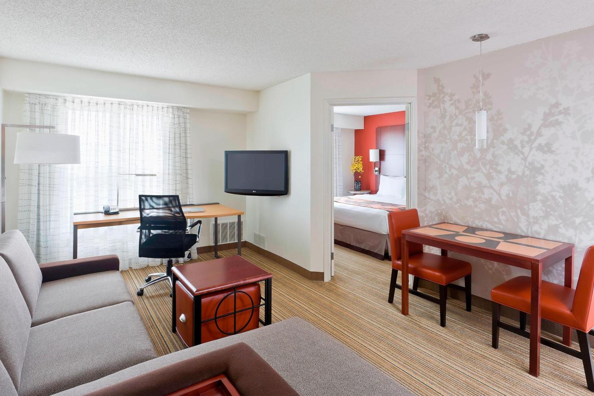 Residence Inn By Marriott Dallas Луїсвілл Екстер'єр фото